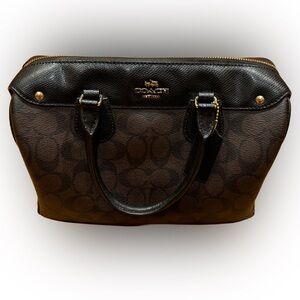 Coach shoulder bag